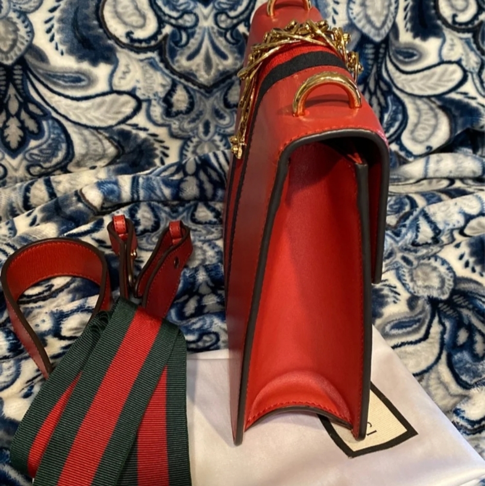 Gucci sylvie bag